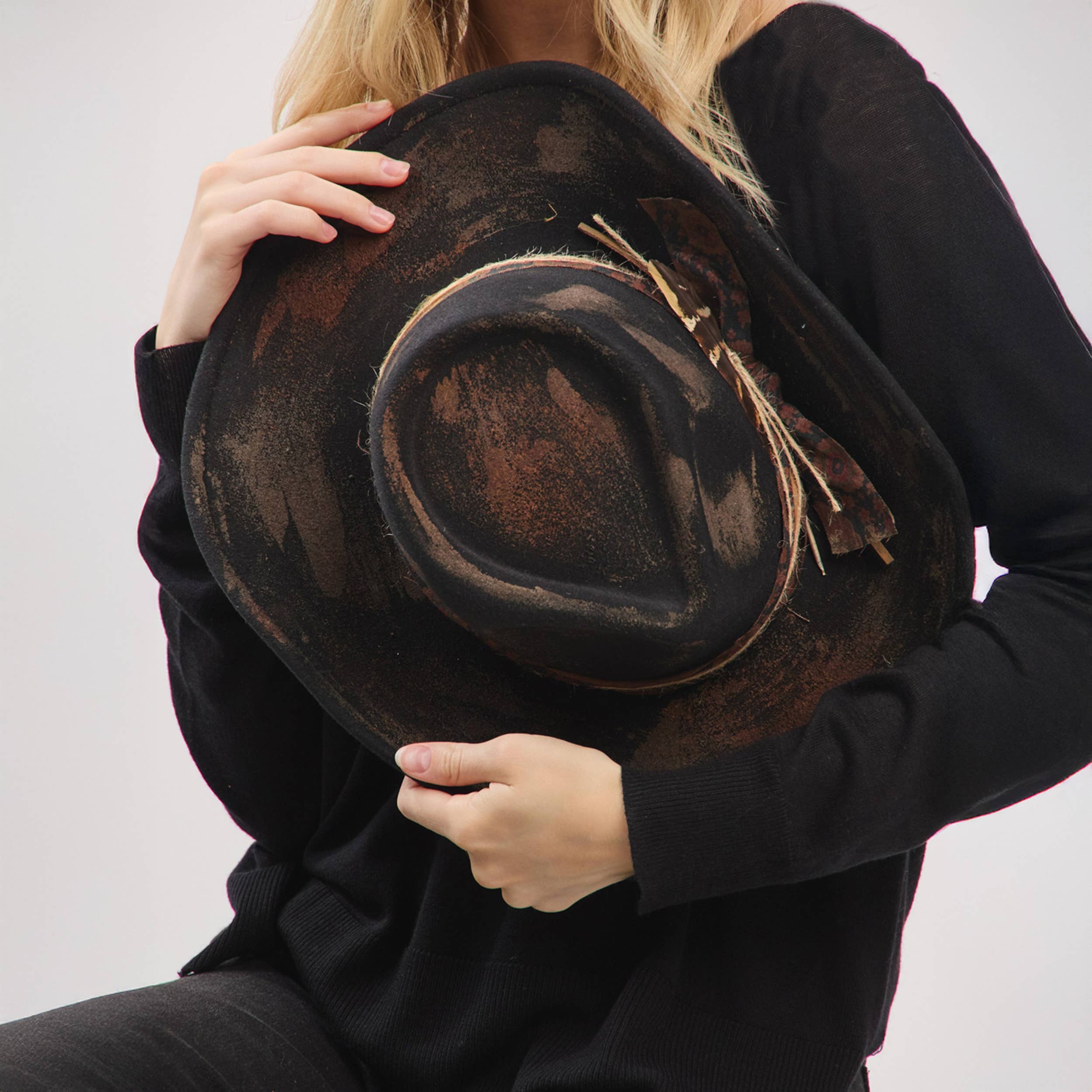 Distressed Fabric Band Feather Cowgirl Fedora Hat boho clothing, festival outfit, hippie style apparel | Elevated Hippie