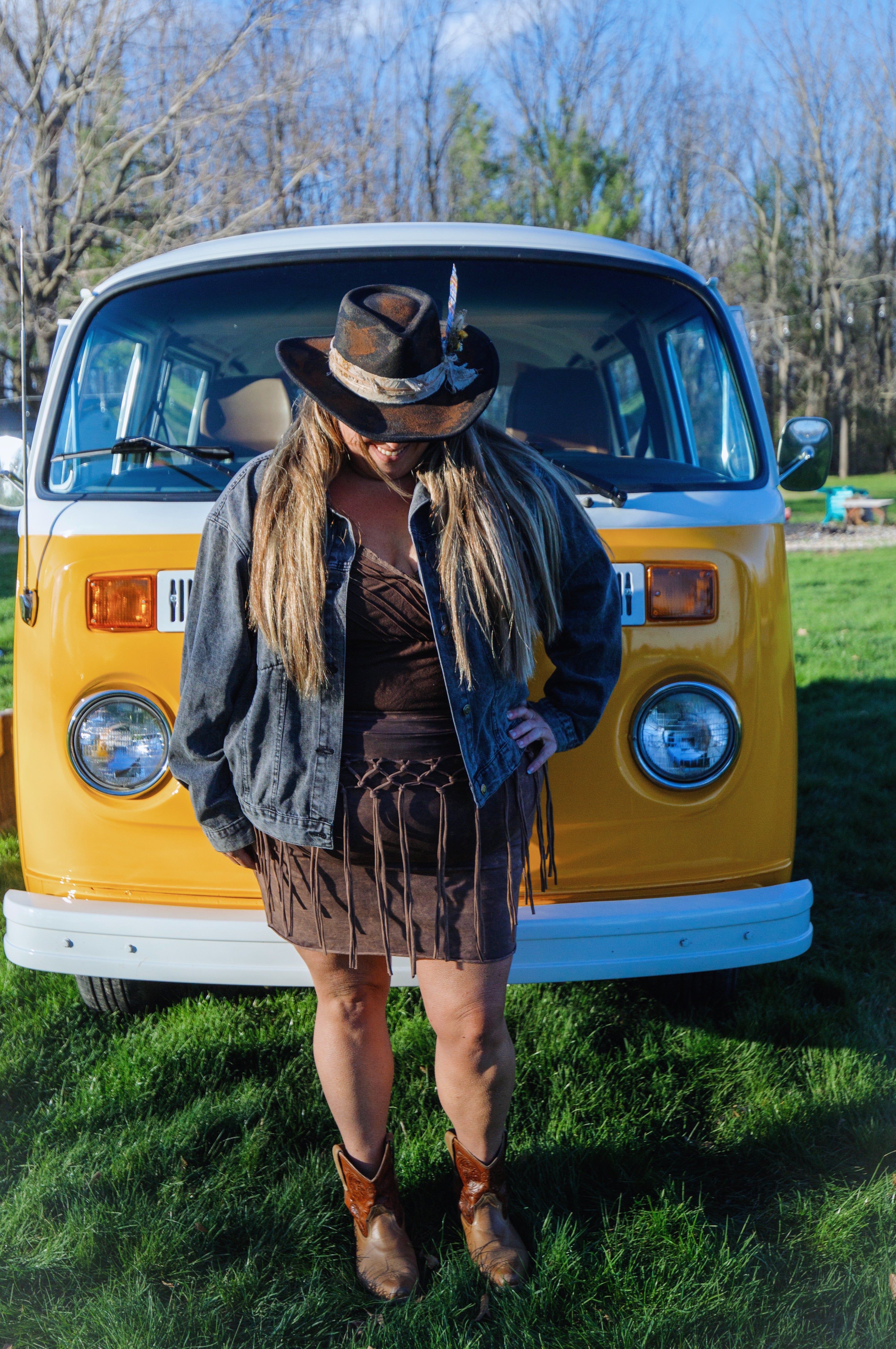 Distressed Fabric Band Feather Cowgirl Fedora Hat boho clothing, festival outfit, hippie style apparel | Elevated Hippie