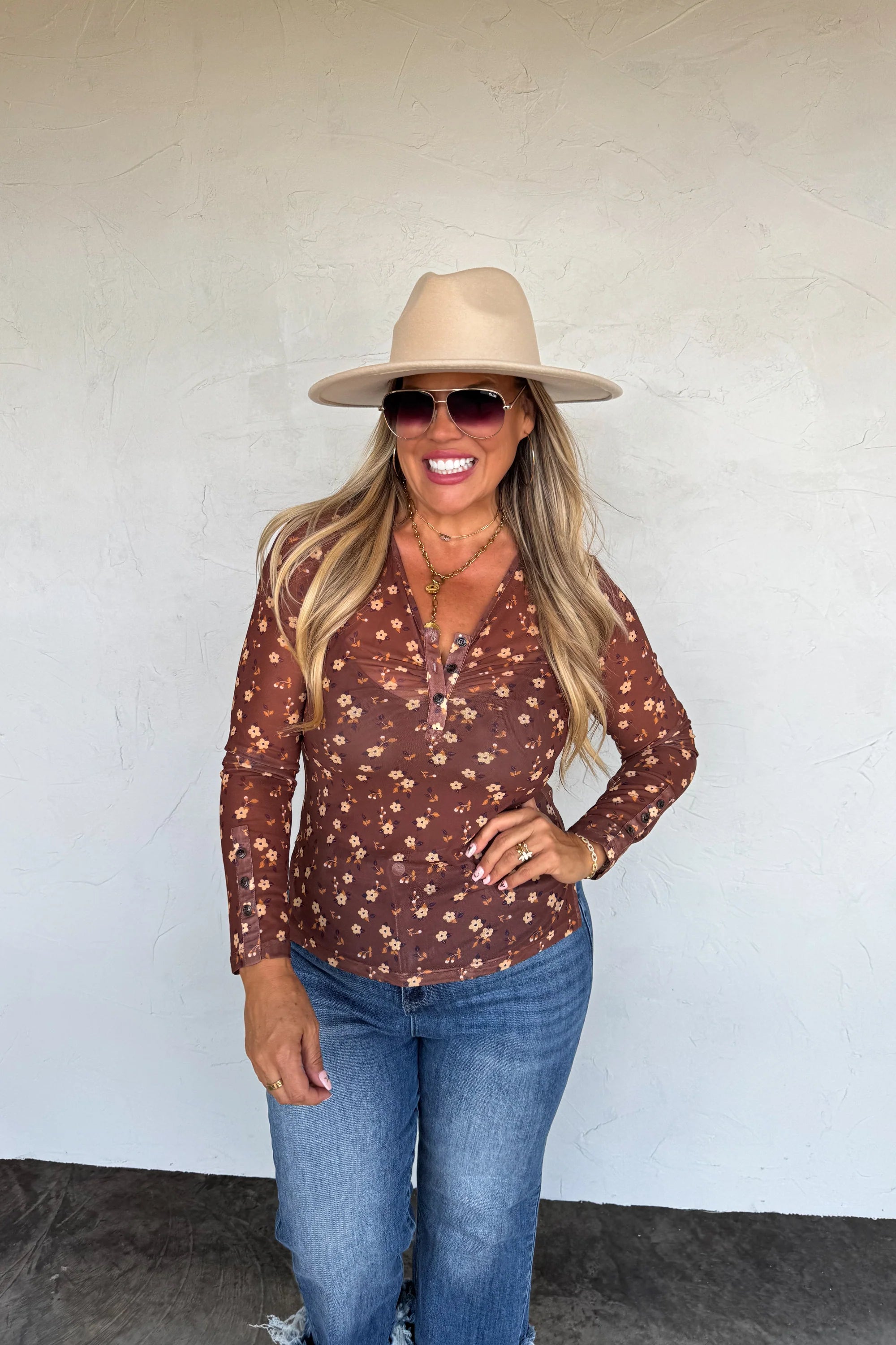 ANNIE VNECK MESH TOP - The Elevated Hippie