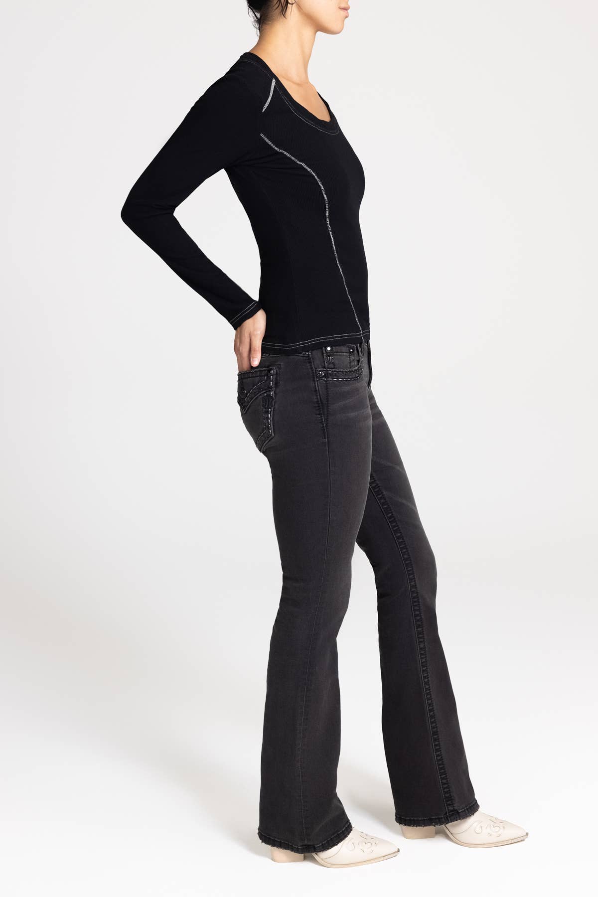 MT3251L- LONG SLEEVE TOP - The Elevated Hippie