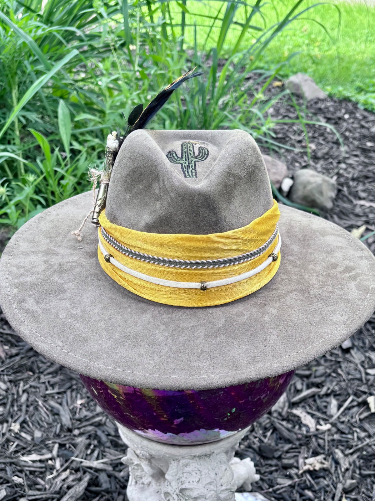 Side view of cactus vegan suede rancher hat