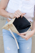 Daisy Wristlet Clutch – Sunshine in Your Hands - The Elevated Hippie