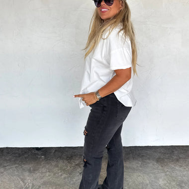 ASHLAND STRAIGHT LEG DISTRESSED JEANS - The Elevated Hippie