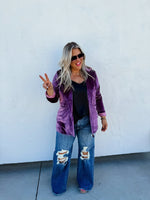 BLAKELEY MEDIUM WASH DISTRESSED JEANS - The Elevated Hippie