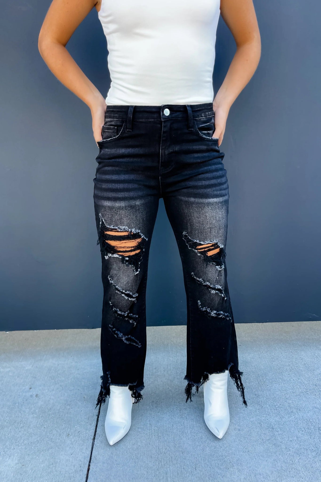 Urban Distressed Crop Jeans – Edgy, Chic & Ultra-Comfortable - The Elevated Hippie