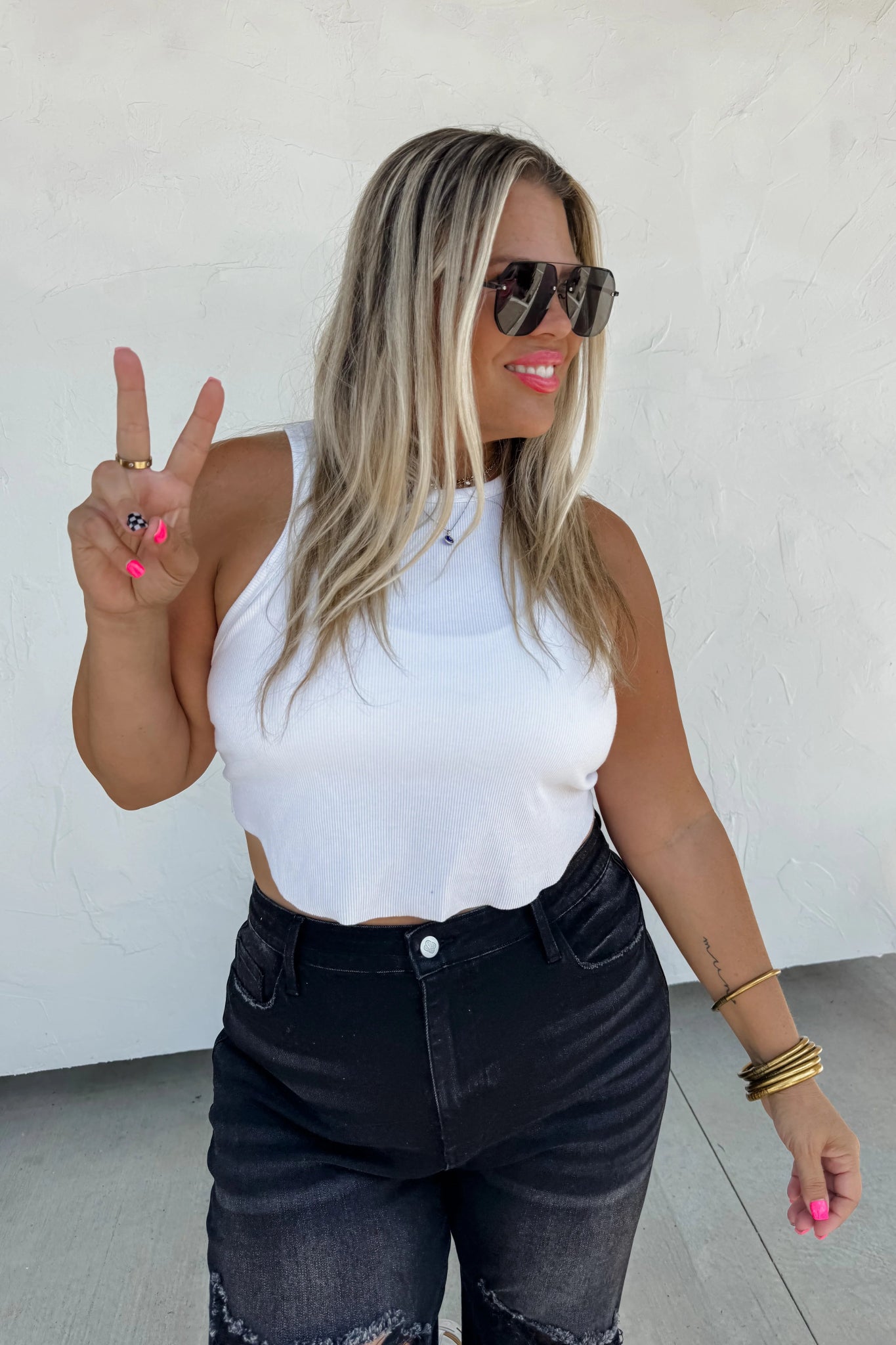 Urban Distressed Crop Jeans – Edgy, Chic & Ultra-Comfortable - The Elevated Hippie