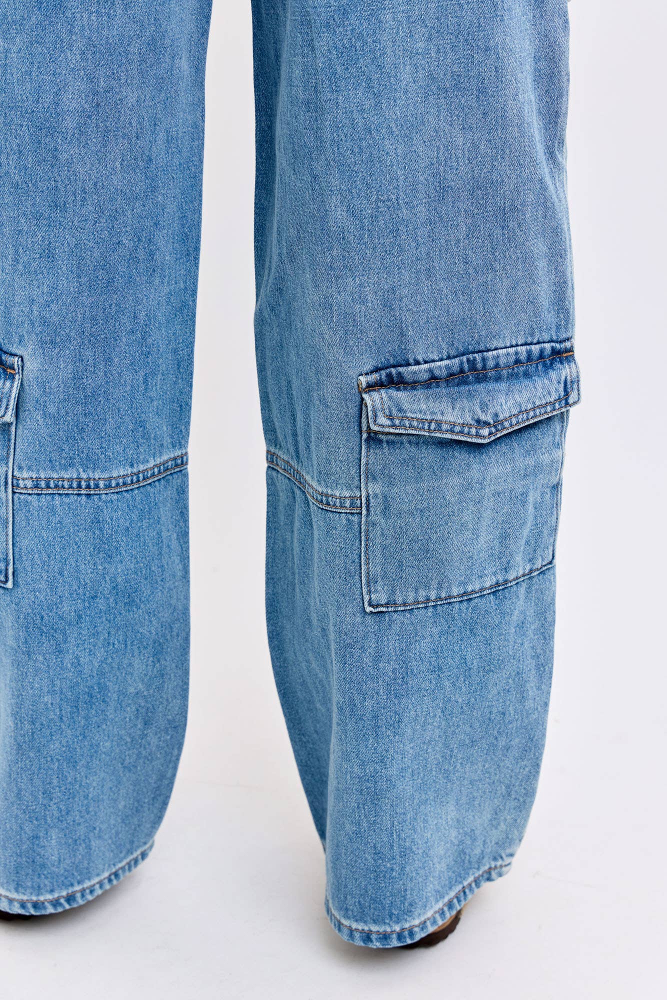 Mid Rise Skater Jean with Multi Cargo Pockets [AB18966SK-T] - The Elevated Hippie