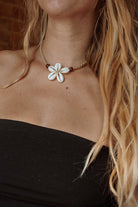Beachy Boho Shell Flower Necklace, Macrame Coastal Jewelry  - The Elevated Hippie