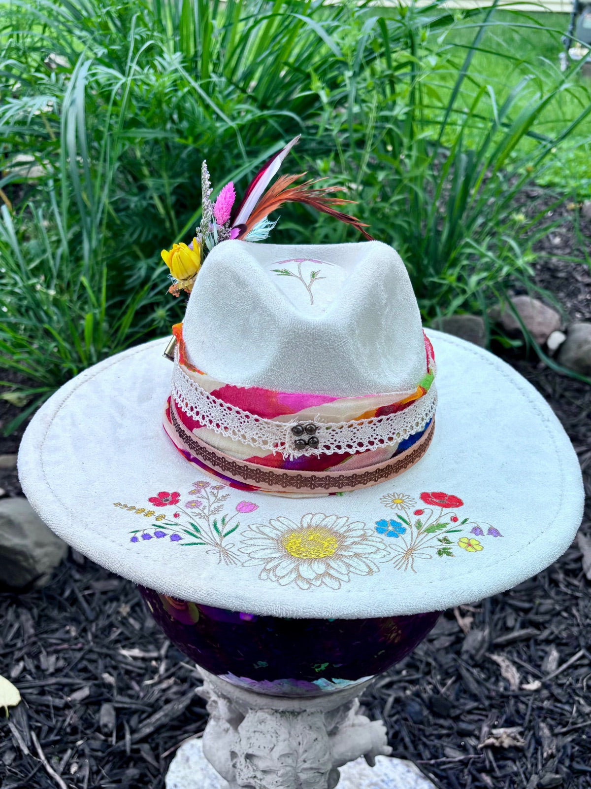 Side view of wildflower vegan suede rancher hat