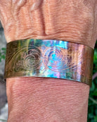 Color variation detail on fire painted copper cuff